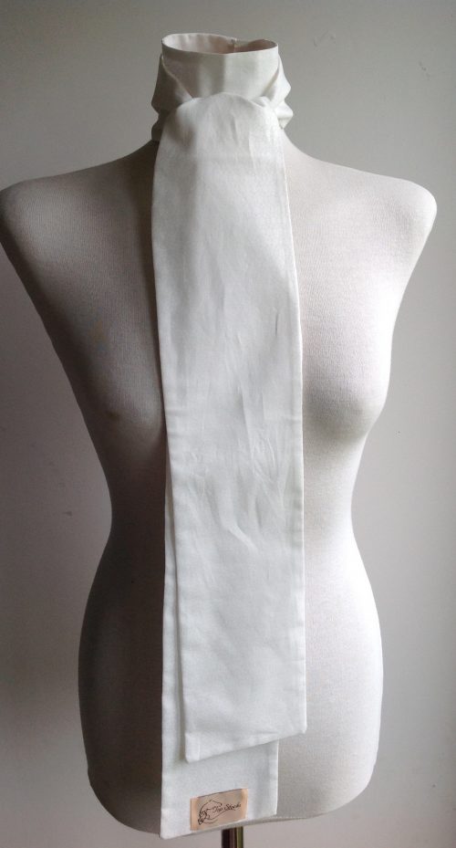 Shaped to tie 100% cotton stock - Spiro graphic bright white/white