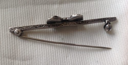 Sterling silver marcasite bow stock pin