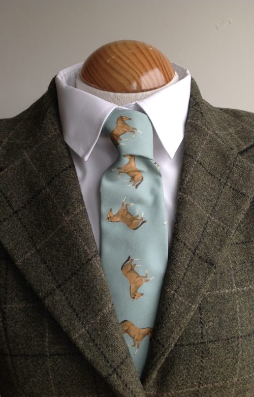 100% cotton poplin neck tie-Sol bay horse on suck wgg