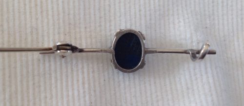 Vintage unmarked silver and blue agate stockpin - Image 3