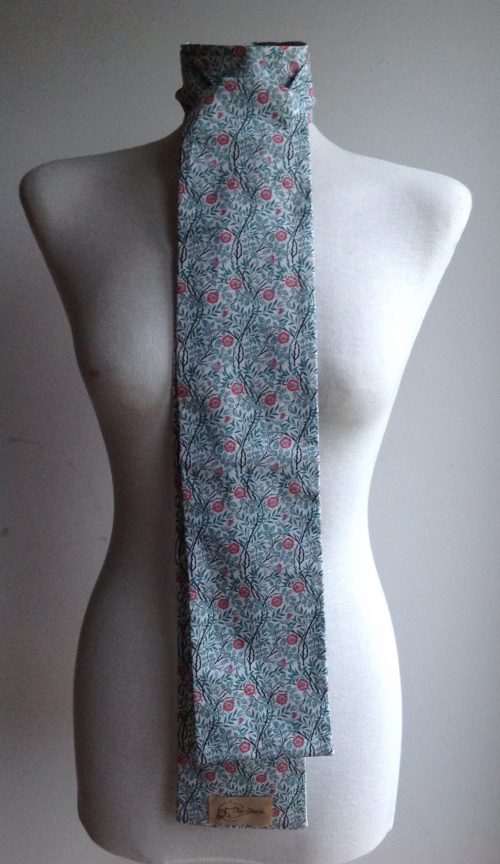 Shaped to tie 100% cotton stock and scrunchie - Crafty Briar Rose - Image 6