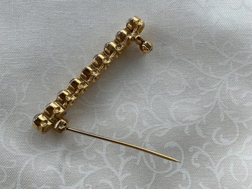Goldtone diamanté bar stock pin - Image 2